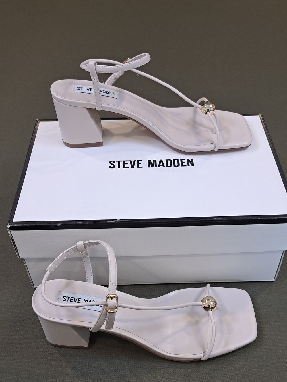 Steve Madden Ariaa Sandal - Color: Bone - Size: 8